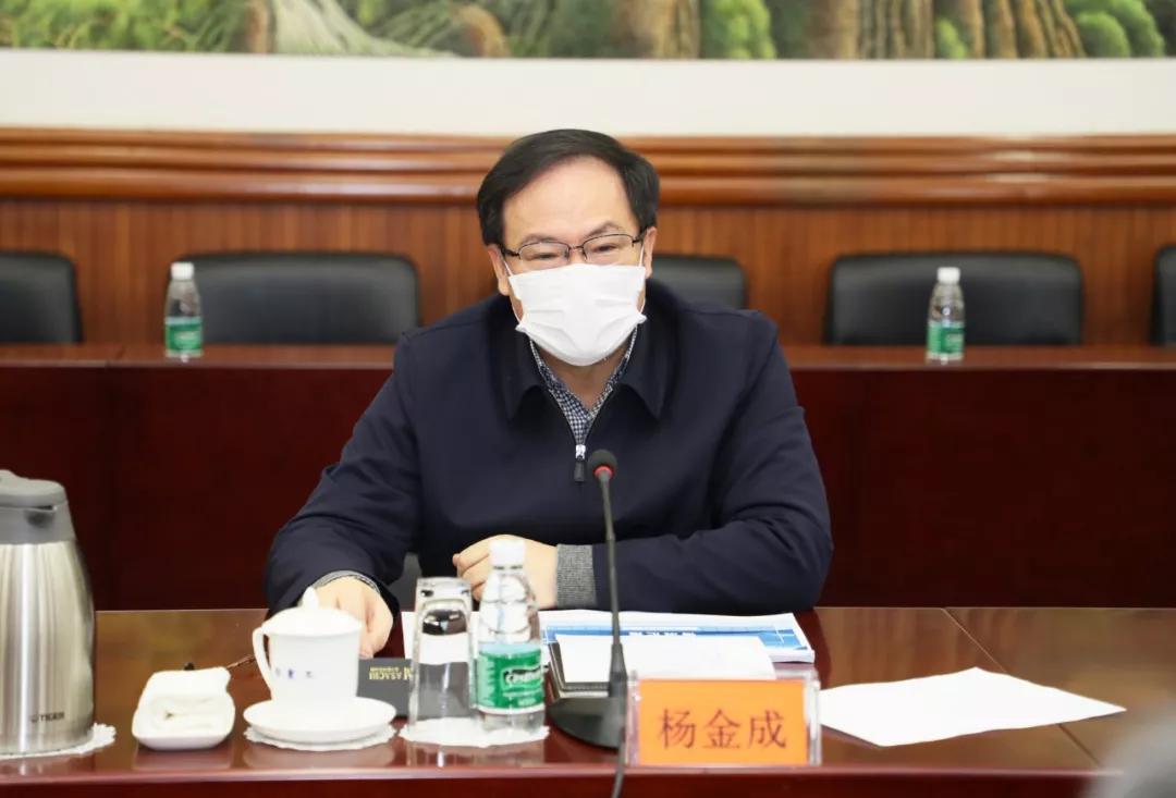 國防科工局黨組成員、副局長徐占斌到中國船舶集團調研